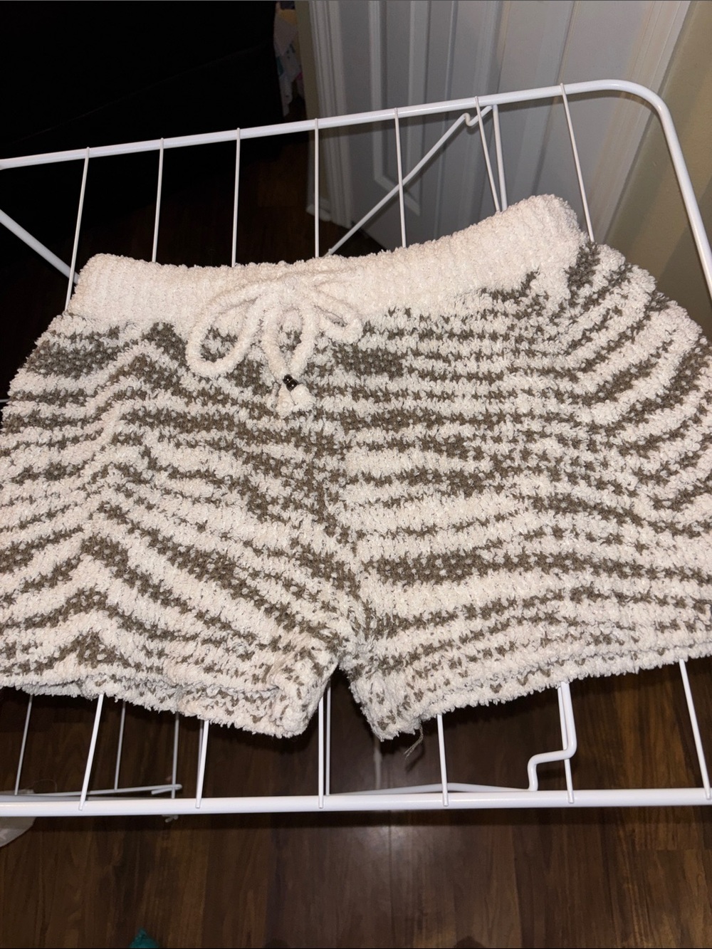 Cozy Striped Plush Lounge Shorts - Cream & Tan